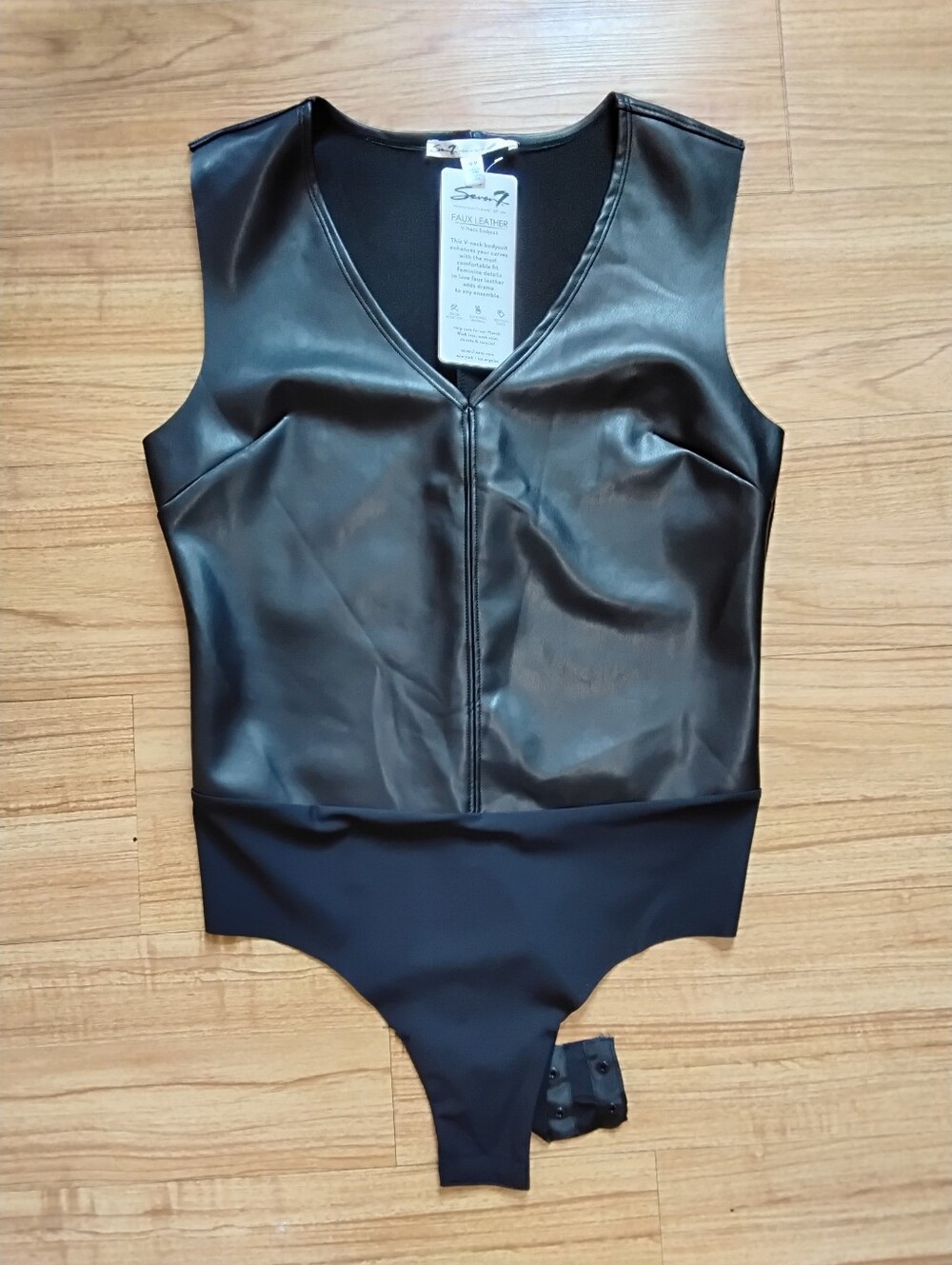 Seven7 Faux Leather V‑Neck Bodysuit – Size Small New With Tags